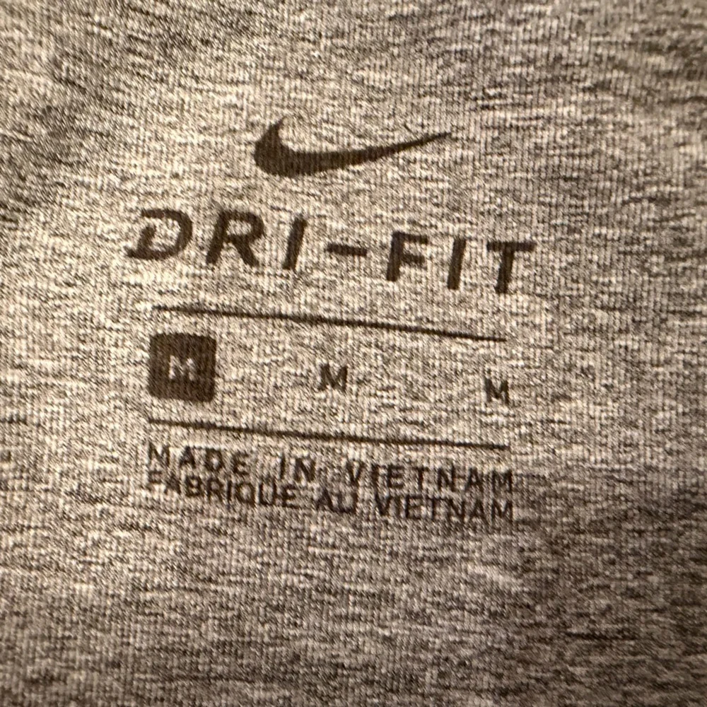 Nike Pro Dri-FIT Women’s Leggings Gray Black Athletic‎ Training Size M